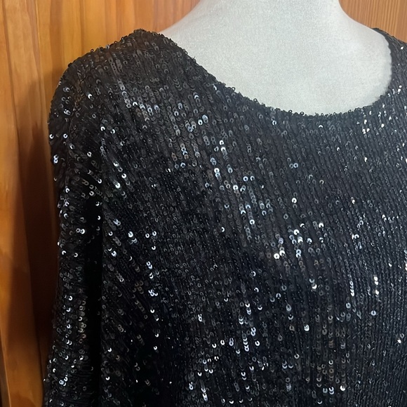 Caroline Rose Black Sequin Caftan Top - Picture 4 of 11